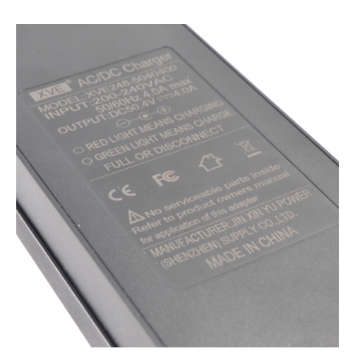 X1 - 4.0Ah Acculader