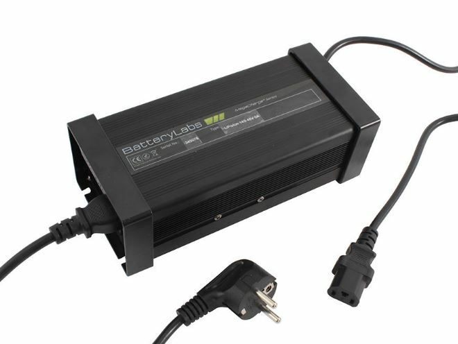 X1 - 5.0Ah NL Acculader