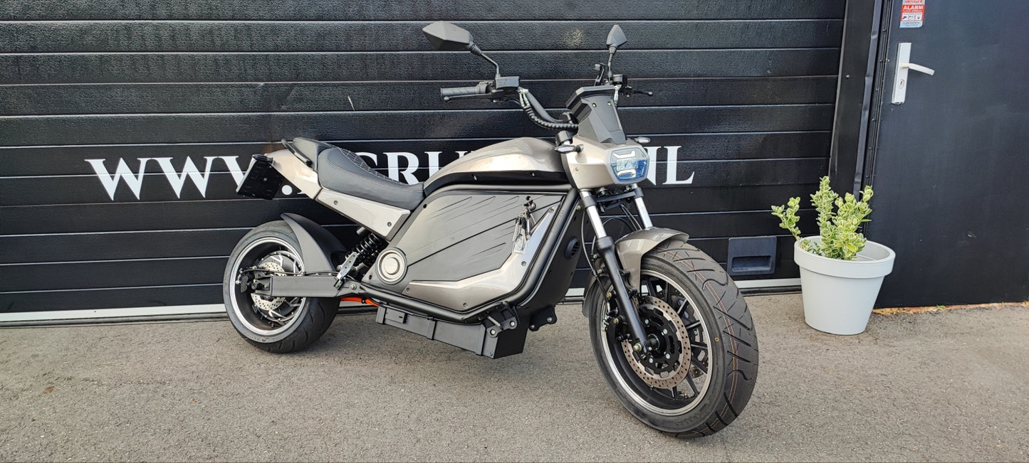 E-Zeus | Smoke grey | 72v | 100ah