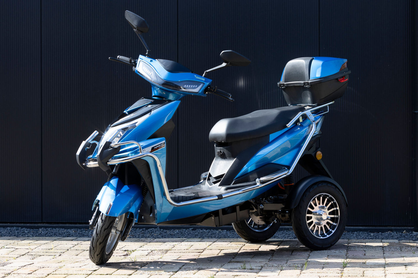 Trimobilia | Sky Blue