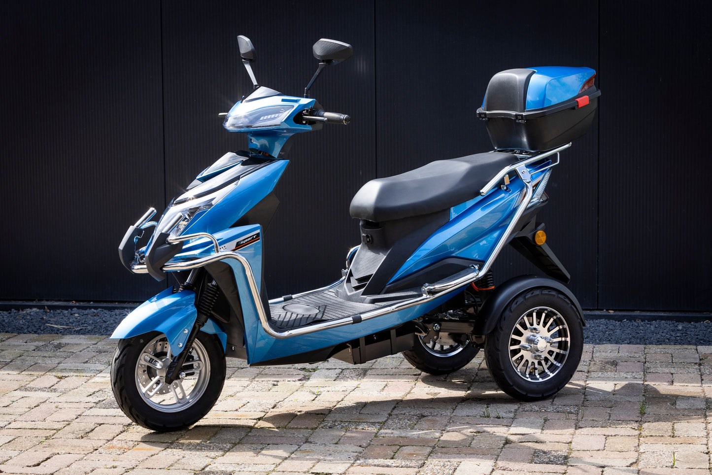 Trimobilia | Sky Blue