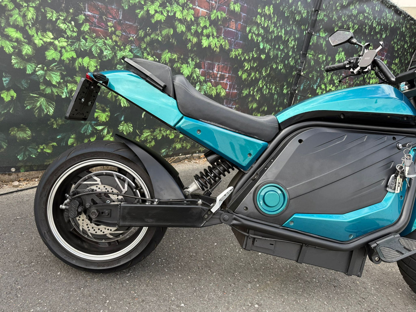 E-zeus | Kmstand: 4173km