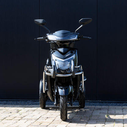 Trimobilia | Lava Black