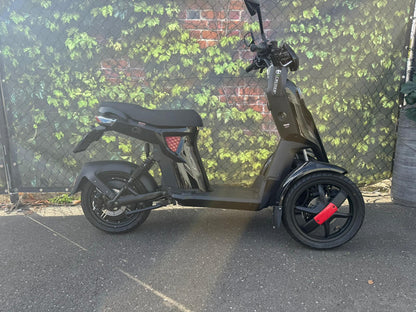 iTango | Kmstand: 24km