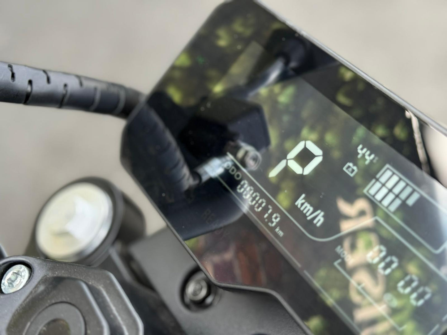 Miku super | Kmstand: 8km