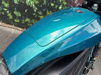 E-zeus | Kmstand: 4173km