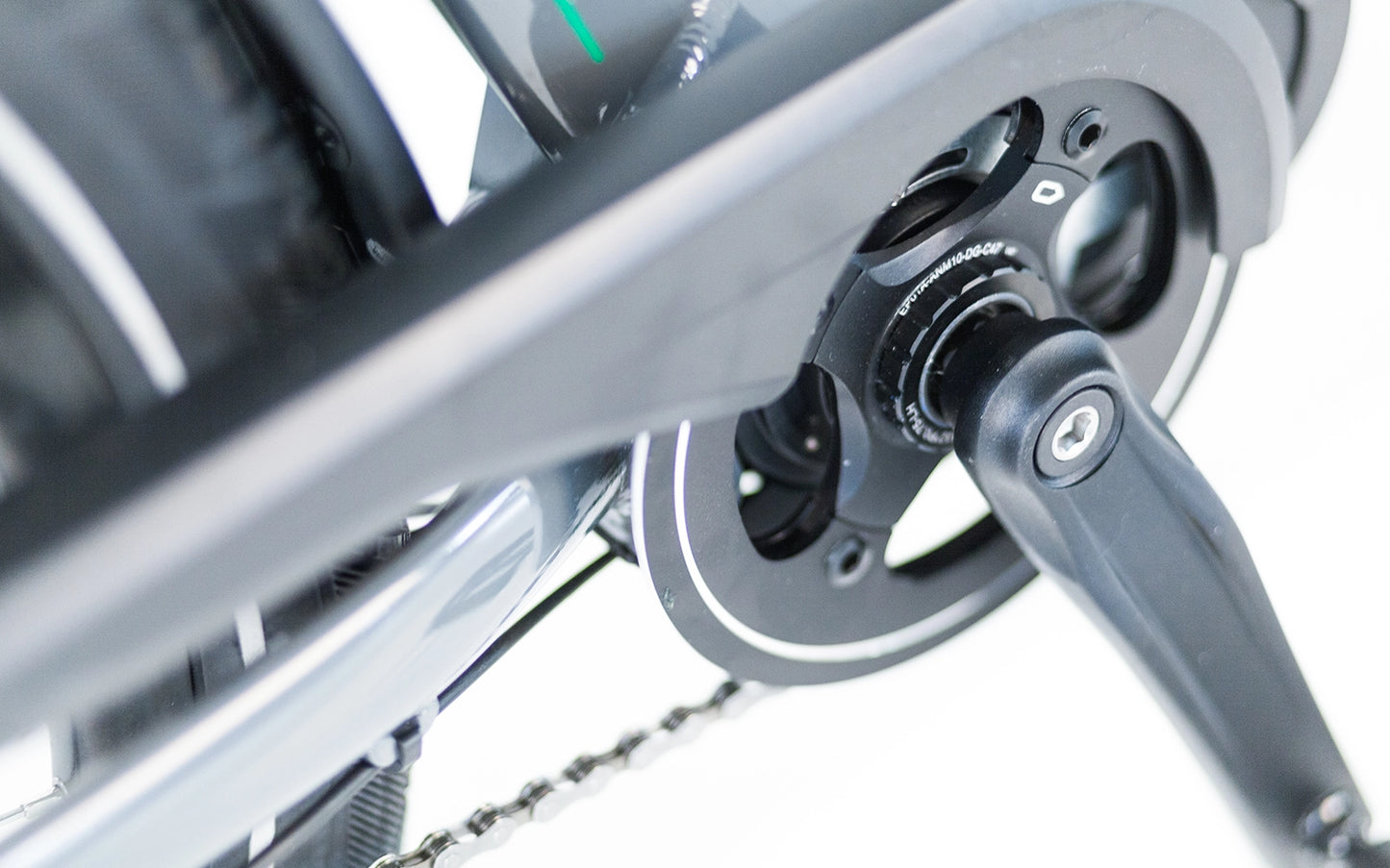 PUCH E-Modern SUV N7 D