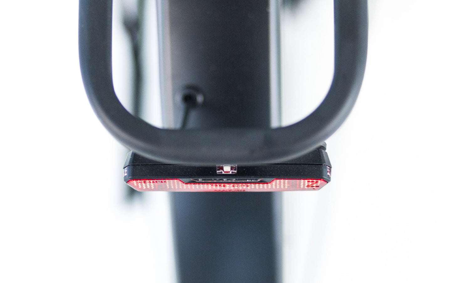 PUCH E-Modern SUV N7 D