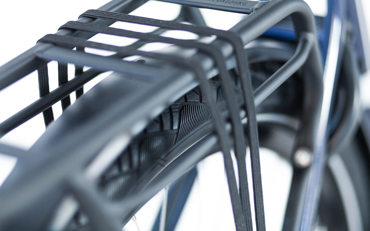 PUCH E-Modern SUV N7 D